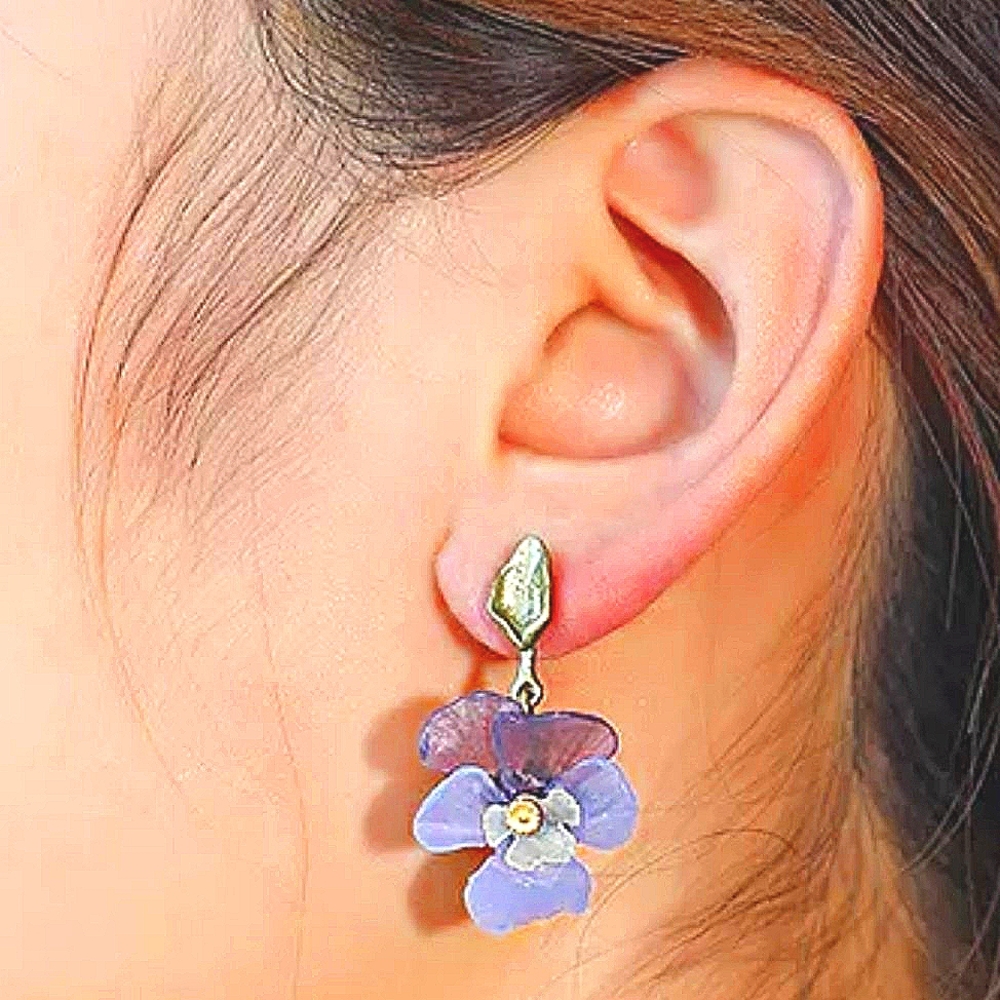 NWT GP, Enamel Pensies Earrings. - Picture 2 of 6